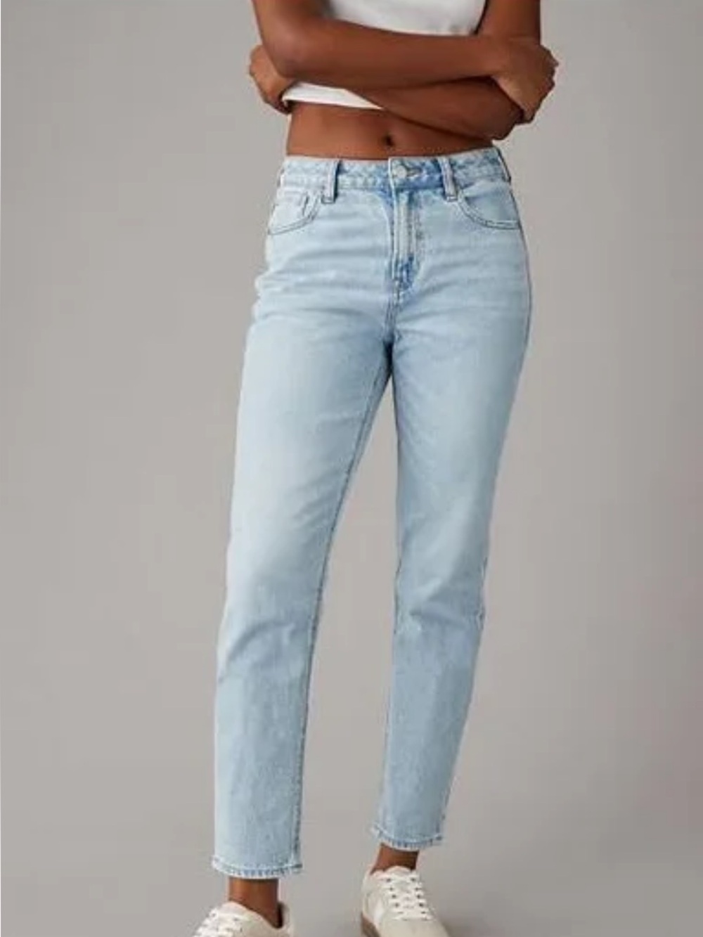 American Eagle Outfitters Light Blue High-Rise Straight Jeans